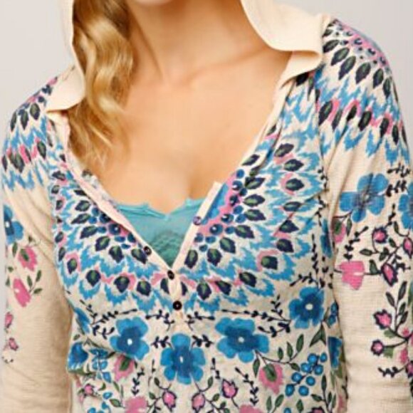 RARE Free People Winter Garden Hooded Henley ASO Alex Russo - Picture 3 of 13